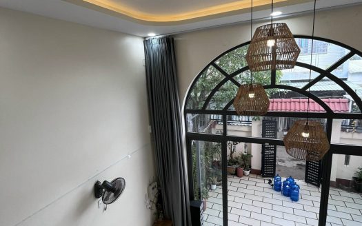 Cực HOT bán gấp biệt thự Quận 2, kiến trúc Pháp 7x17m, đường ô tô giá cực tốt chỉ 6,9 tỷ