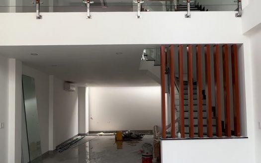 Nhà phố Quận 2, 4 tầng, 320m2 sử dụng, hẻm xe hơi 7m, giá 9,9 tỷ TL